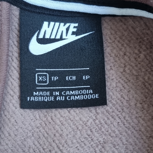 Nike sweatshirt - Picture 3 of 4